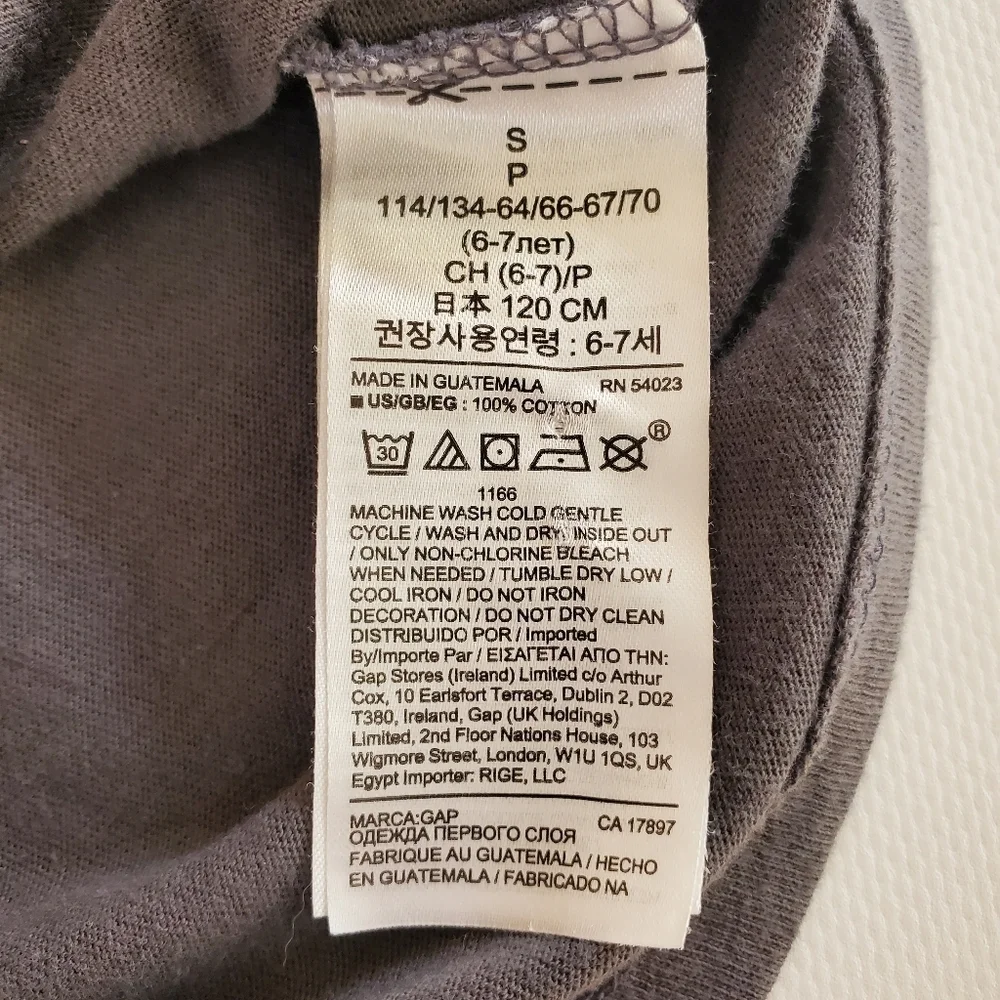 K1124 * Gap Girls Ombré Star Graphic Long Sleeve Tee Gray Size S
